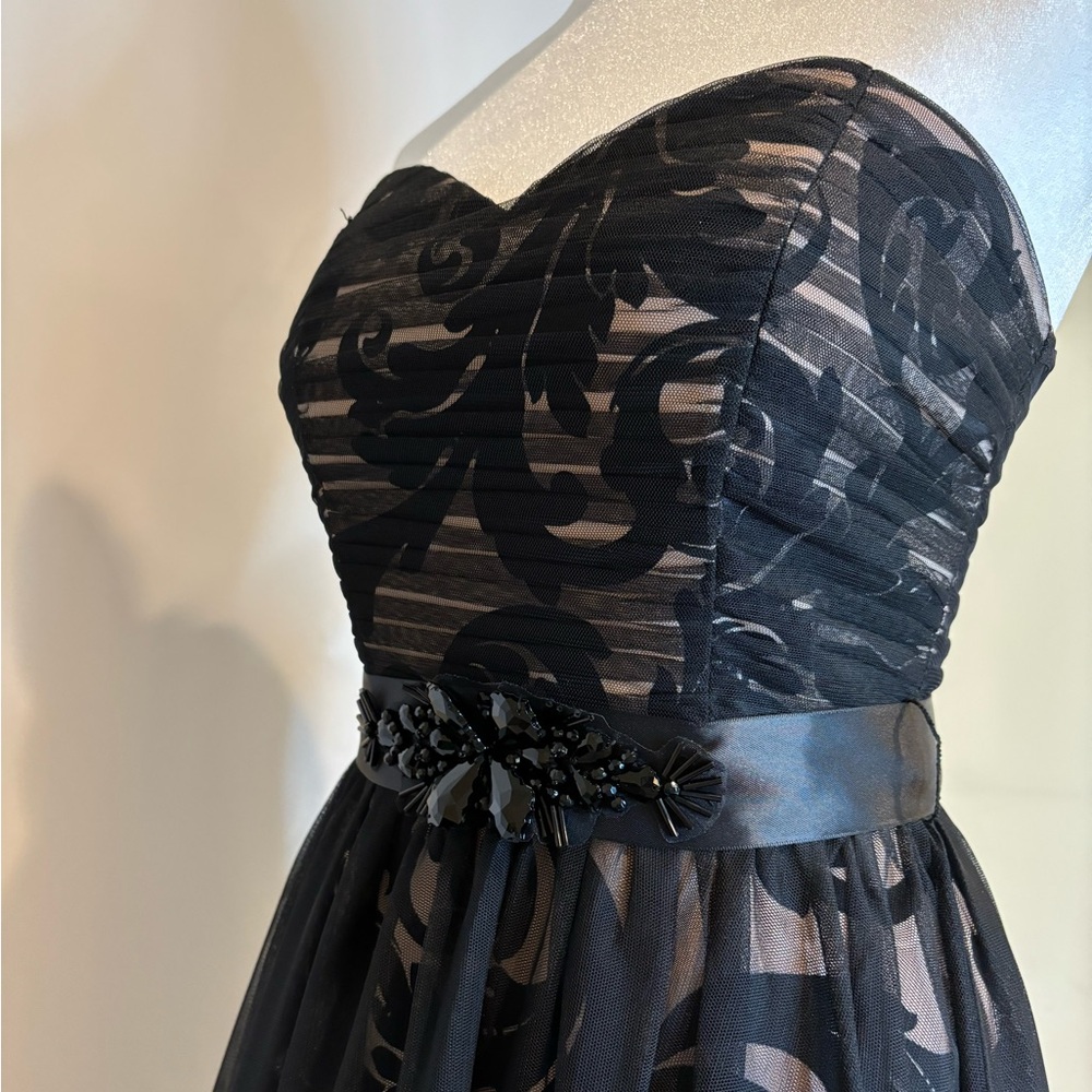 Betsy & Adam Black Strapless Dress Size 2. - Picture 10 of 13